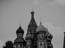 Kreml zaostrza cenzurę / Fot. Klim Musalimov / Unsplash