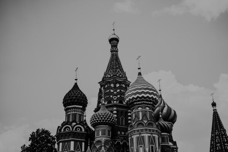 Kreml zaostrza cenzurę / Fot. Klim Musalimov / Unsplash